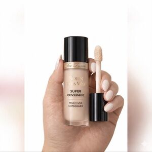 Too Faced 🌟Born This Way 🌟Multi-Use Sculpting Concealer